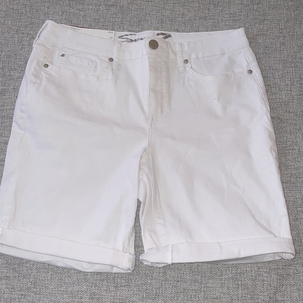 Brand New with Tag Seven7 Weekend Bermuda size 14 - Picture 1 of 5